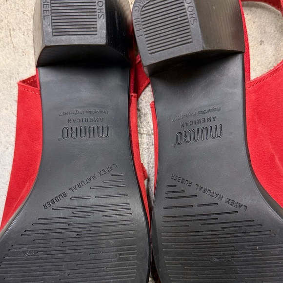 * Munro Red Slingback Heels - Picture 6 of 9